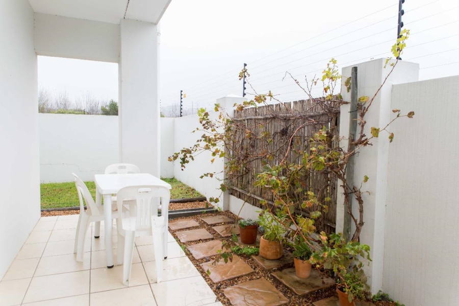 To Let 3 Bedroom Property for Rent in Nuutgevonden Western Cape
